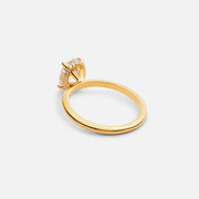 0,9ct Oval Diamond Ring