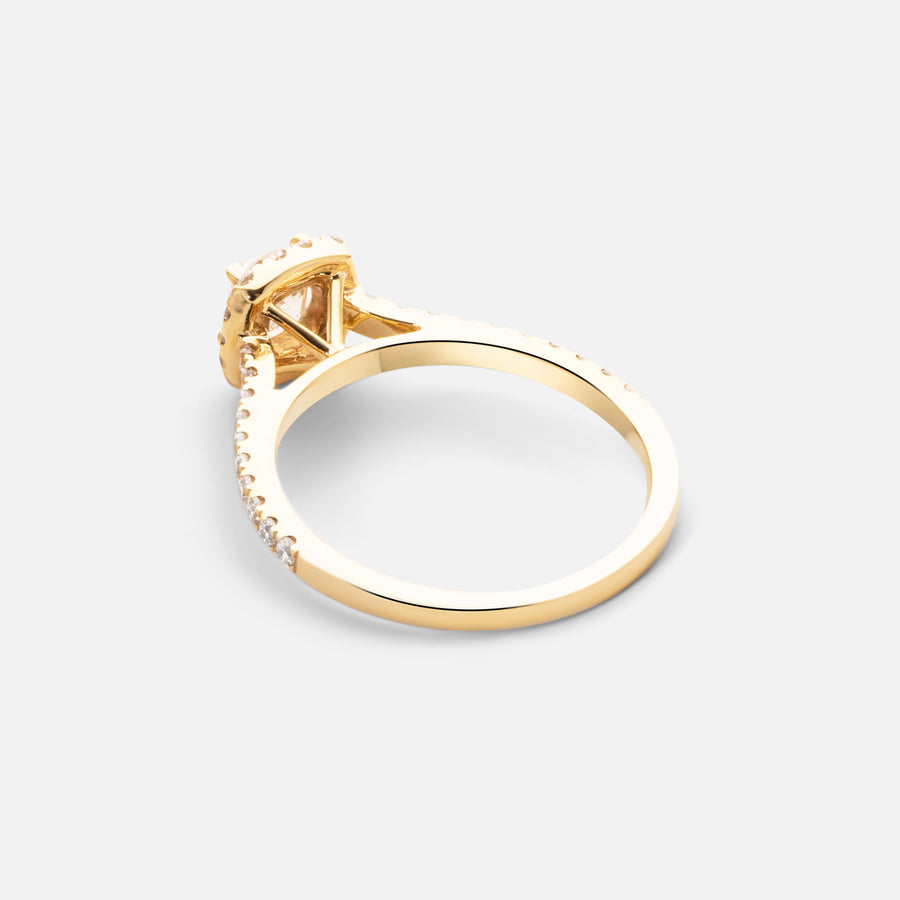 0,5ct Cushion Halo Diamond Ring