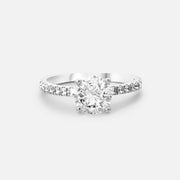 1,5ct Round Side Stone Diamond Ring